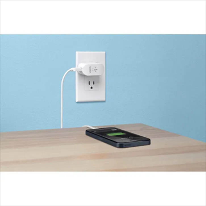 Belkin Swivel Charger   Charge Sync Cable (10 Watt/2.1 Amp)