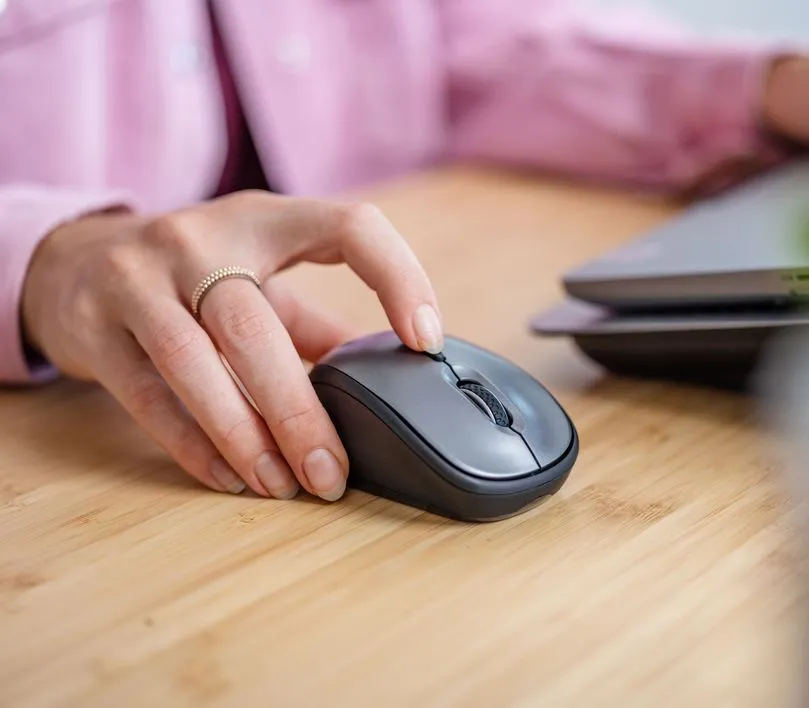 Mouse Inalmbrico Silencioso Trust YVI Eco Friendly BK 24549