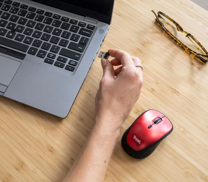 Mouse Inalmbrico Silencioso Trust YVI Eco Friendly RD 24550